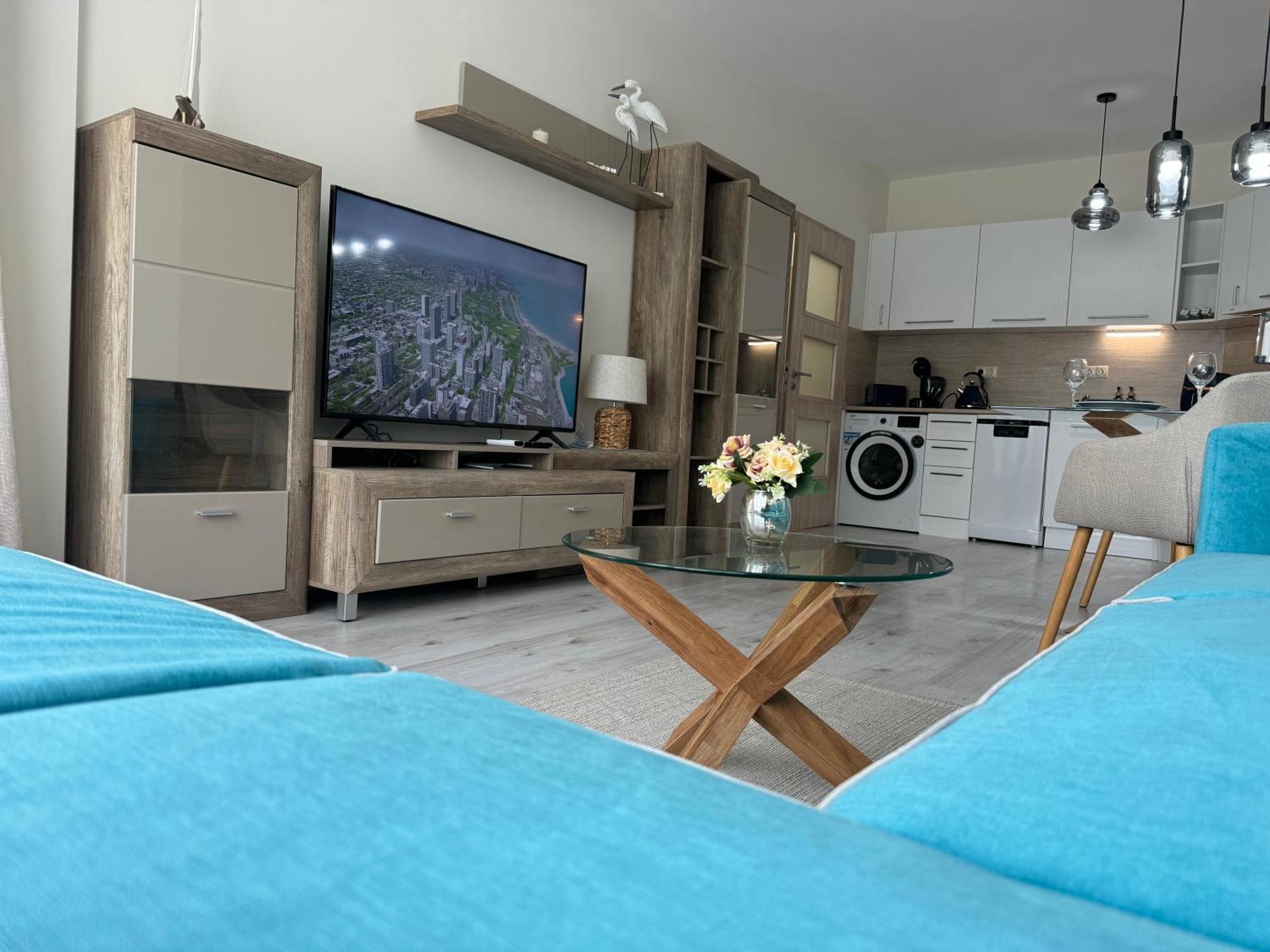 Elizi Summer House In Varna South Bay Beach Екстер'єр фото